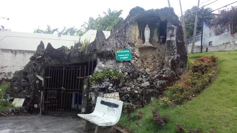Gruta de Sant Ana