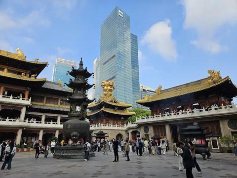 Jingan Temple