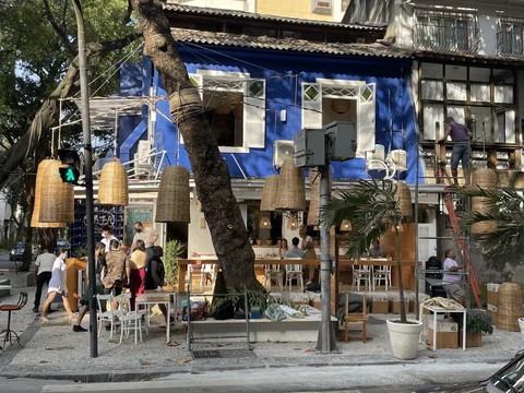 Zaza Bistro Tropical