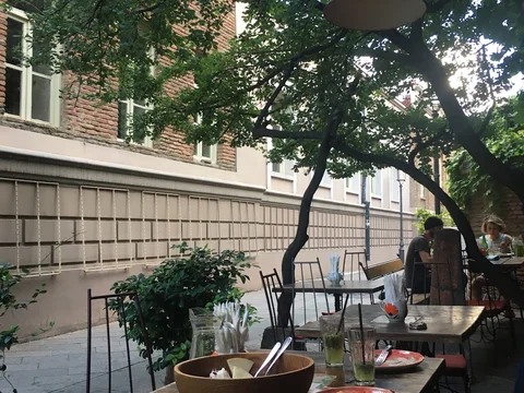 Cafe Leila