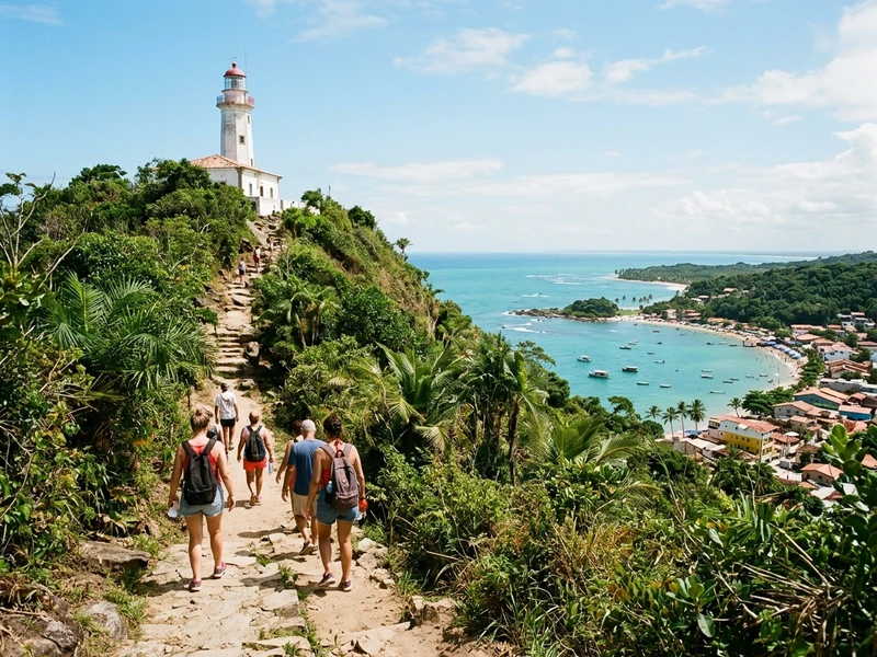 Um roteiro exclusivo de 3 dias desenhado para quem valoriza a preservação ambiental e o turismo consciente. Caminhadas ecológicas guiadas por especialistas, observação de fauna marinha, piscinas naturais cristalinas e gastronomia orgânica baseada na pesca artesanal. Sem trânsito de automóveis, a viagem conecta o viajante às raízes históricas e a biodiversidade rica da Mata Atlântica e do litoral baiano de forma sustentável. 🌿🐢☀️