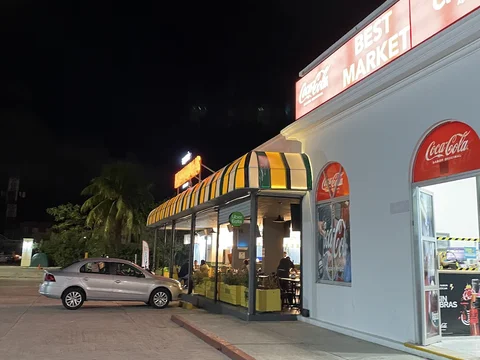 Taqueria Los Chachalacos Zona Hotelera