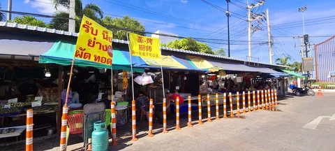 Lan Pho Seafood Stalls