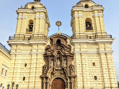 Basílica y Convento de San Francisco de Lima