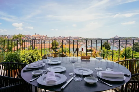 Vinum Restaurant and Wine Bar