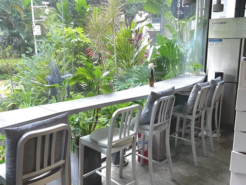 Gee Coffee Roasters OCT-LOFT