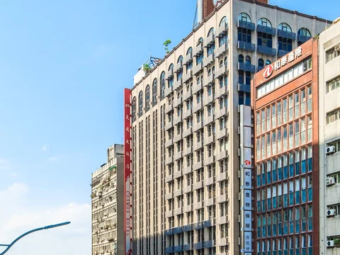 Cosmos Hotel Taipei