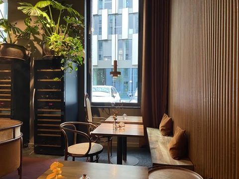 Plants & Cakes East