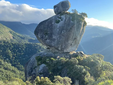 Pico do Peito do Pombo