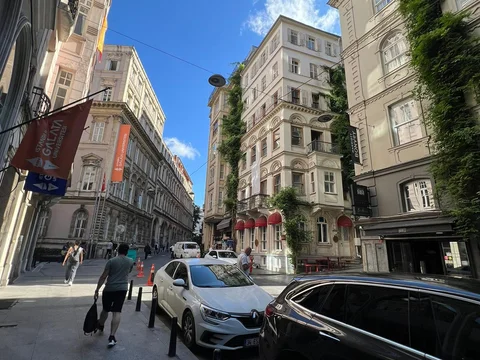 Hotel Pera Tulip