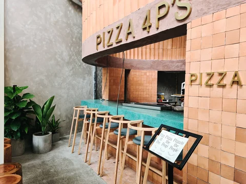 Pizza 4P's Xuân Diệu
