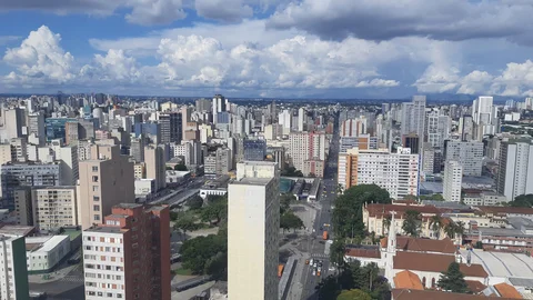 NH Curitiba The Five