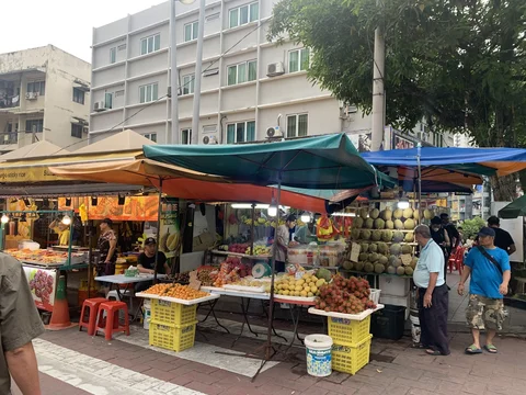 Jalan Alor Food Street