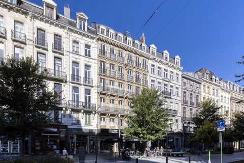 Latroupe Grand Place Hostel