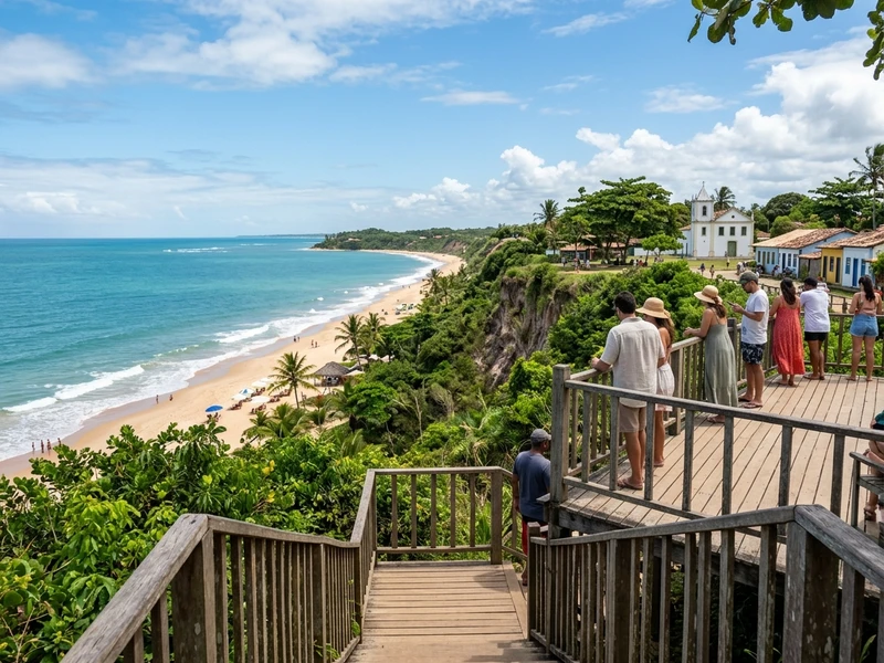 Descubra uma experiência sensorial inesquecível desenhada especialmente para quem aprecia a boa mesa e a genuína identidade gastronômica do sul da Bahia. 🌿✨ Ao longo de três dias ensolarados de verão, este roteiro privilegia restaurantes aclamados e produtores artesanais de destaque, conectando receitas centenárias da cozinha baiana contemporânea com a sofisticação despretensiosa do vilarejo. Das consagradas moquecas no Quadrado Histórico e jantares premiados no Capim Santo e Jacaré do Brasil, até degustações de cacau de origem, almoços com peixes frescos pé na areia e visitas à produção orgânica, você vivenciará o melhor do encontro entre gastronomia e paisagens tropicais paradisíacas. 🥂🥥