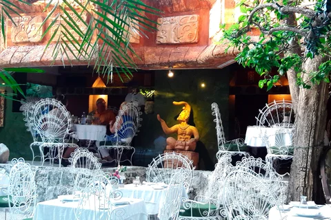 La Habichuela Downtown