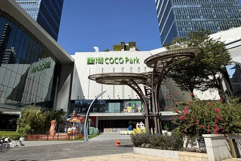 Shopping Park Coco Park Bar Street