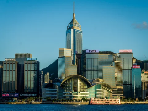 Victoria Harbour Promenade