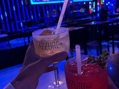 Azzure Club