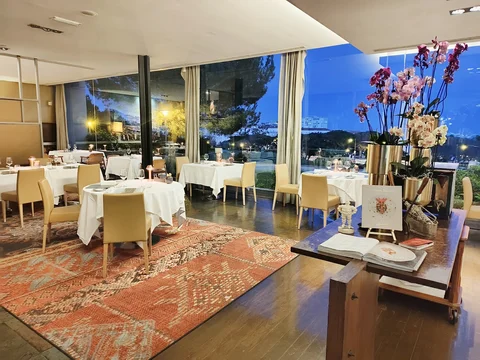 Restaurante Eleven