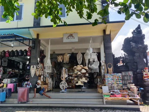 Seminyak Flea Market