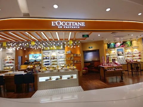 Super Brand Mall