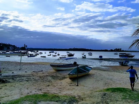 Orla da Praia da Coroinha