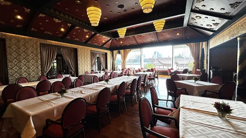 Sala Rim Naam (Mandarin Oriental)