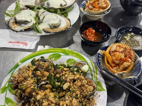 Vĩnh Khánh Food Street