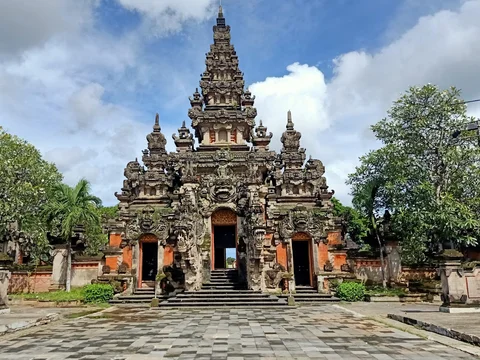 Taman Werdhi Budaya Art Centre