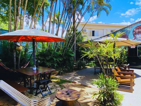 Tombo Beach Hostel